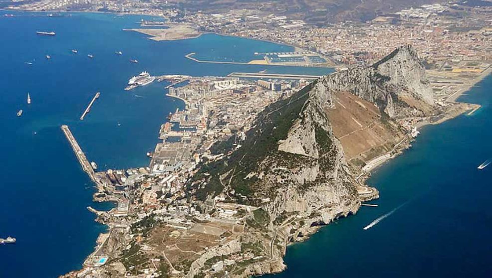 750px-Gibraltar_aerial_view_looking_northwest WEB