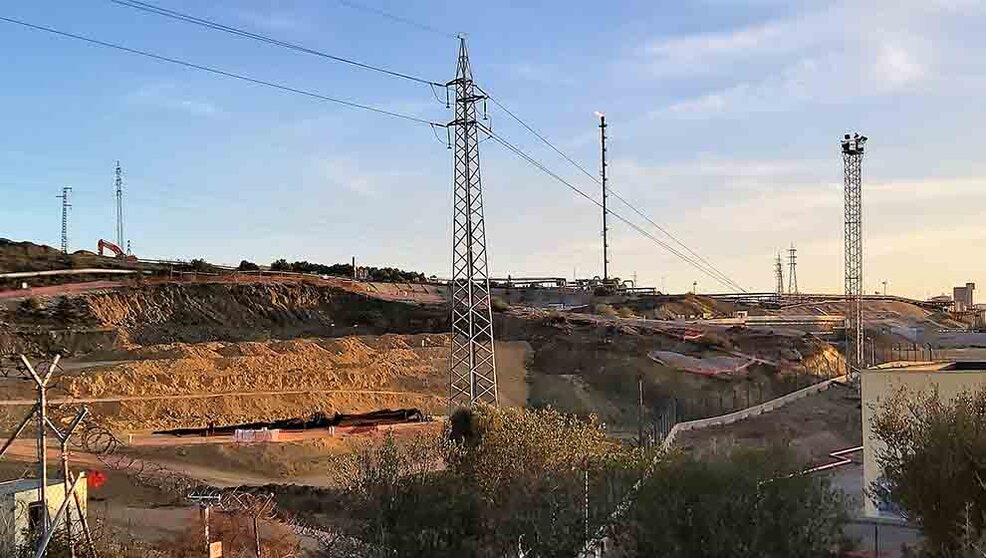 29.10.2019 Fondo Barril Tubos entrada CLH WEB